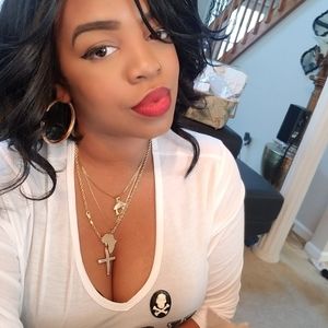 Meet your Posher, Shanika